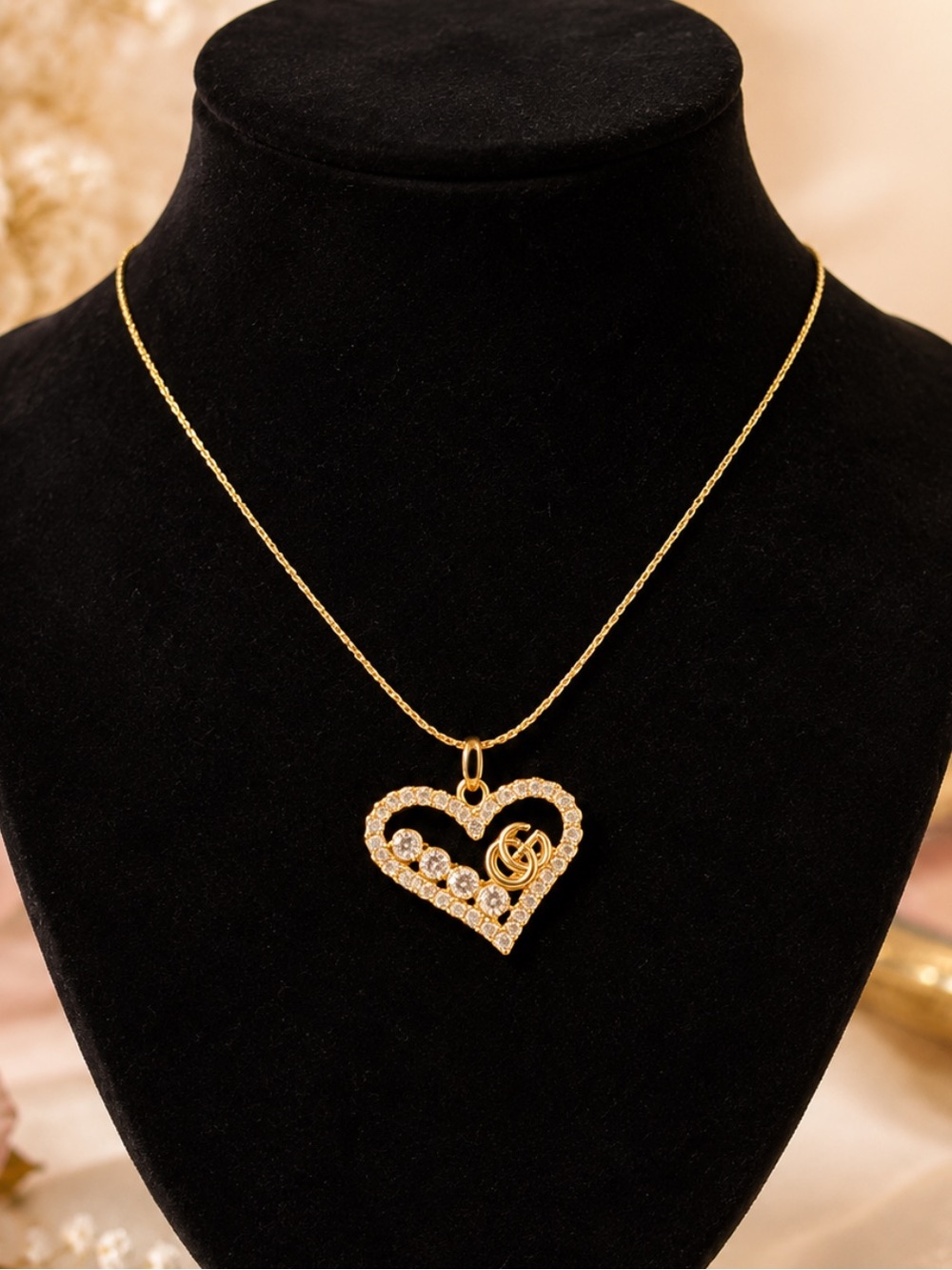 Elegant Gold Gucci charm Necklace with Crystal Accents